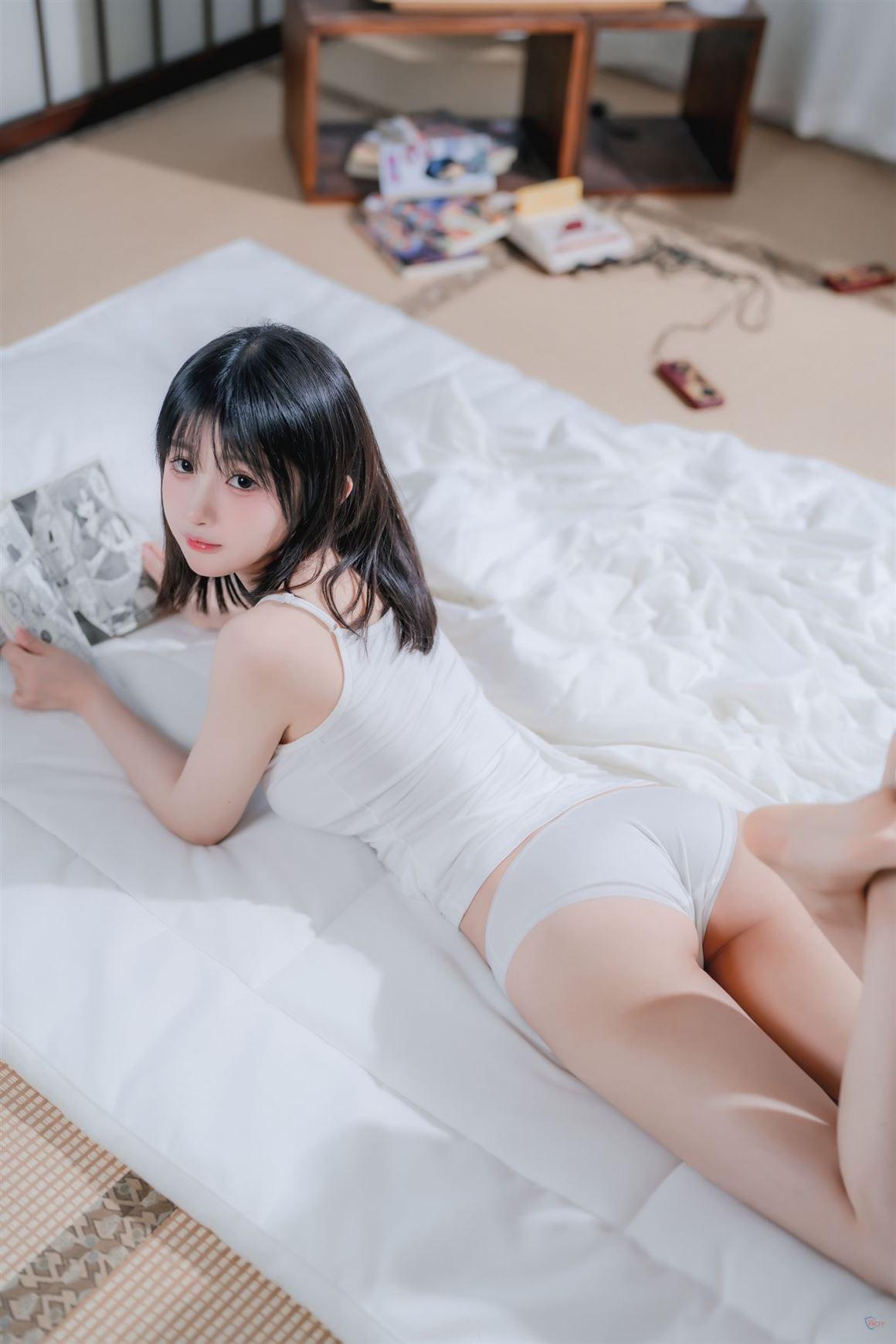 宁宁老婆，夏日情事